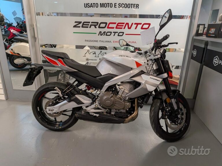 Aprilia Tuono 457